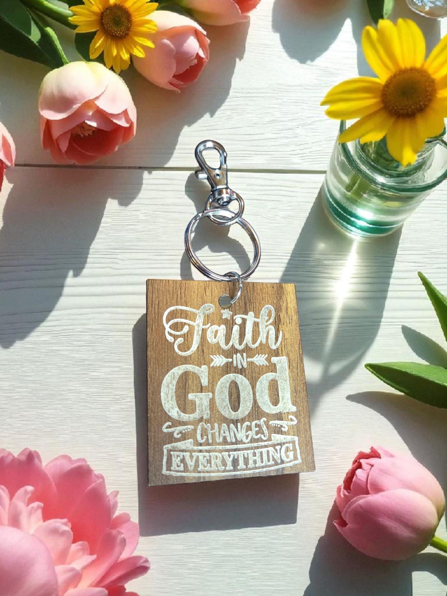 Faith in God Changes Everything Keychain