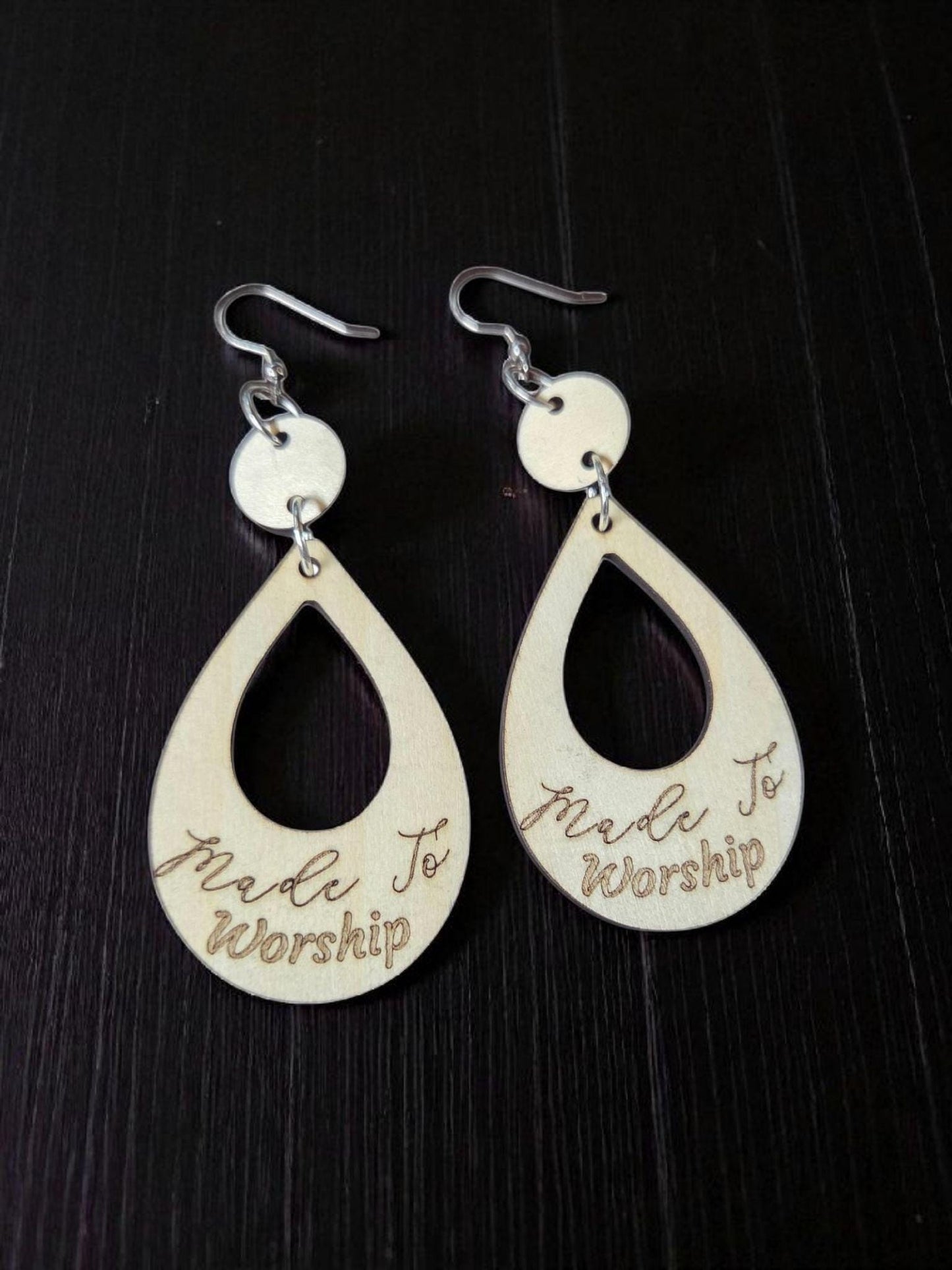 Made to Worship Earrings – Faith Jewelry