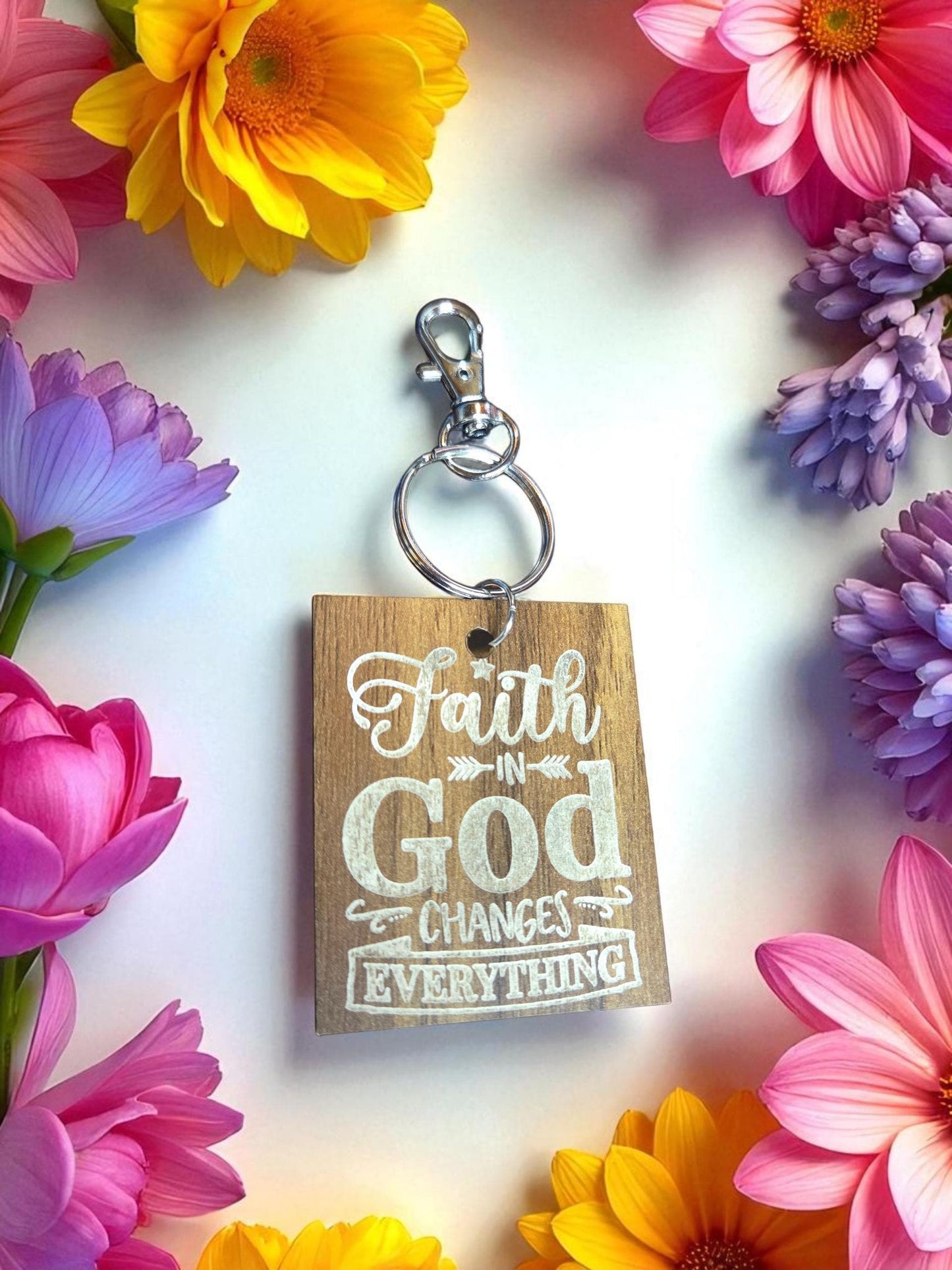 Faith in God Changes Everything Keychain