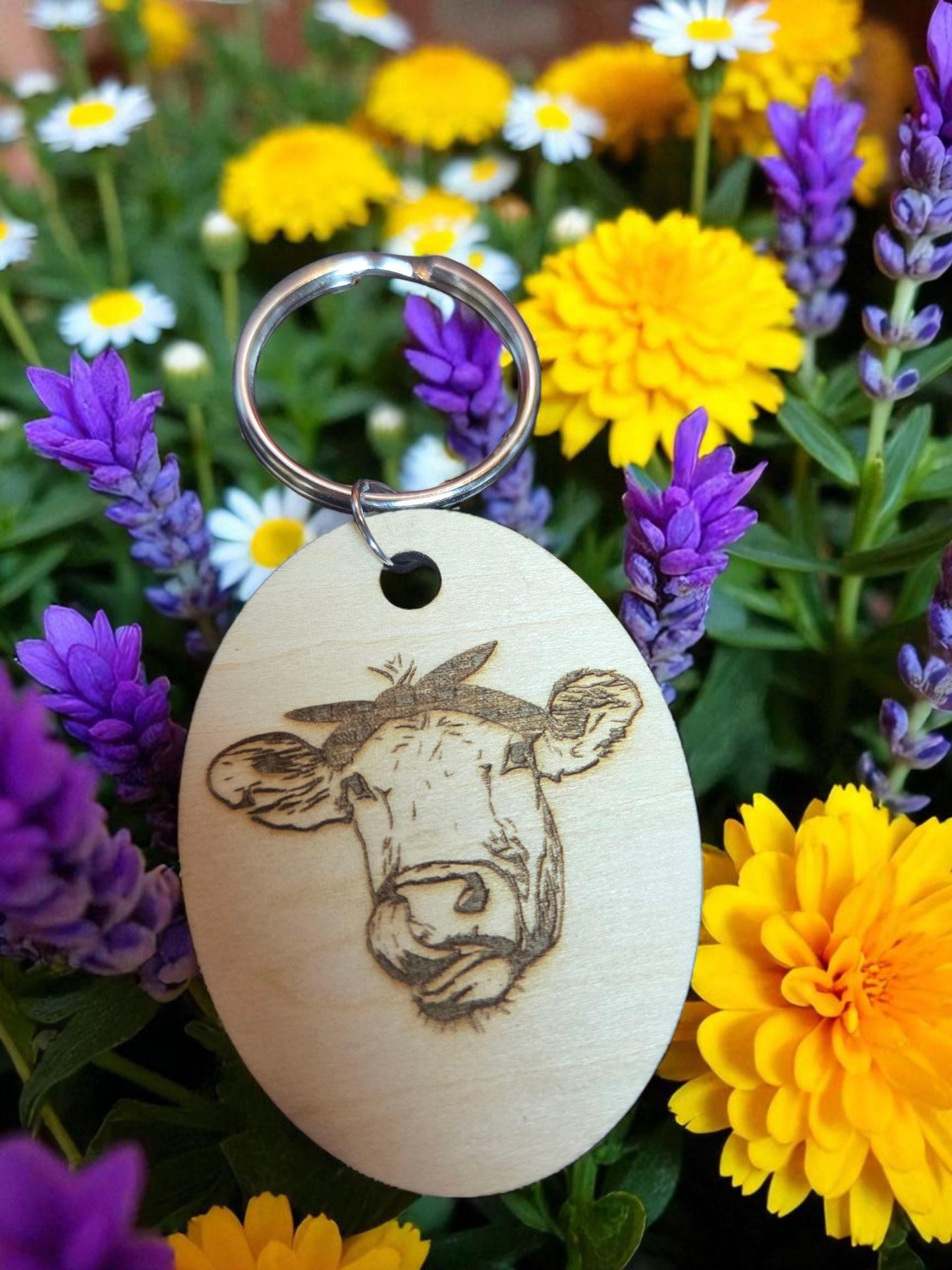 Cow Keychain: Charming Animal Lover Accessory
